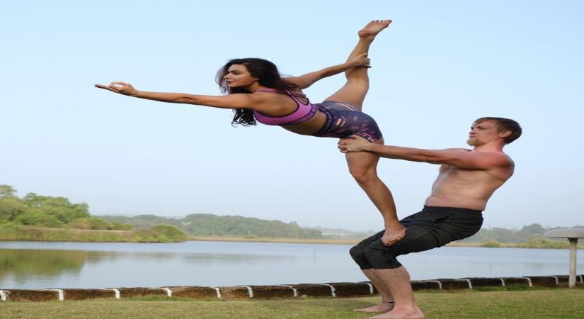 Actress Aashka Goradia and husband Brent Goble will restore 150-year-old Portuguese house to start a Yoga Shala.