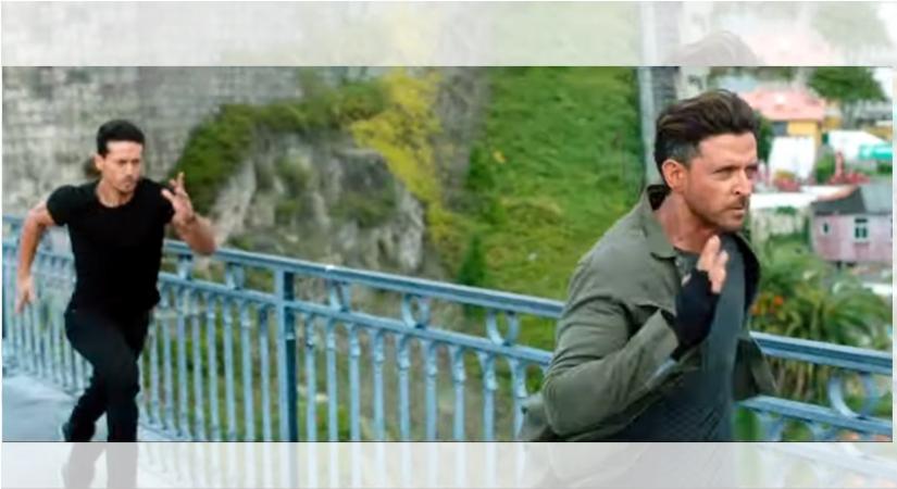 Actors Hrithik Roshan and Tiger Shroff