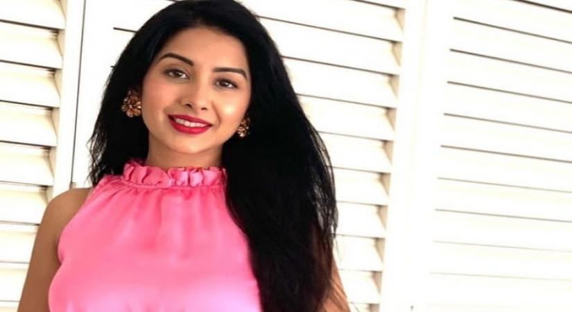 Actress Simran Khanna.