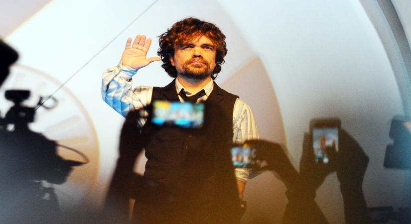 SINGAPORE, May 14, 2014 (Xinhua) -- Actor Peter Dinklage attends the "Blue Carpet" ceremony at the movie premiere of "X-Men: Days of Future Past" in Singapore on May 14, 2014. (Photo: Xinhua/Then Chih Wey/IANS)
