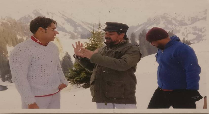 An old photograph from an unreleased Ajay Devgn film is grabbing eyeballs on social media.