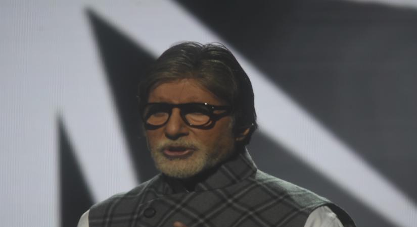 Mumbai: Actor Amitabh Bachchan during a programme organised as a part of "Banega Swachh India" campaign in Mumbai on Oct 2, 2019. (Photo: Sandeep Mahankal/IANS)
