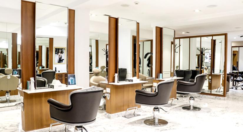 Looks Prive, The Claridges