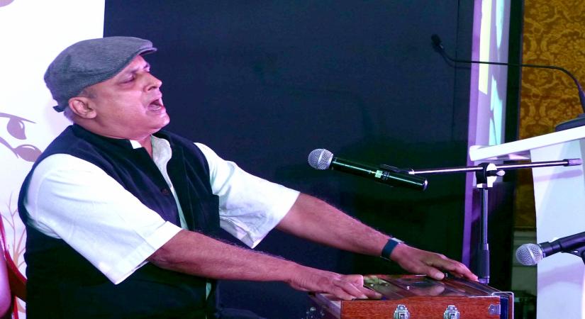 Bengaluru:   Actor-singer-lyricist Piyush Mishra performs during Poetry festival in Bengaluru, on Aug 7, 2016. (Photo: IANS)