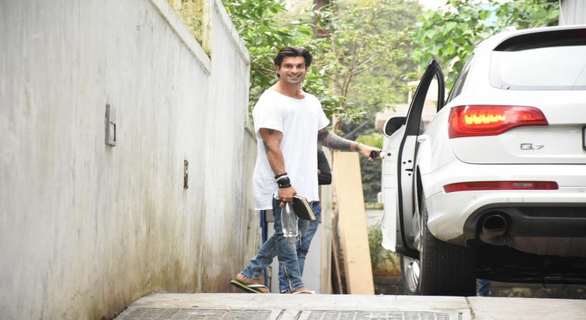 Mumbai: Actor Karan Singh Grover seen in Mumbai on Aug 14, 2019. (Photo: IANS)