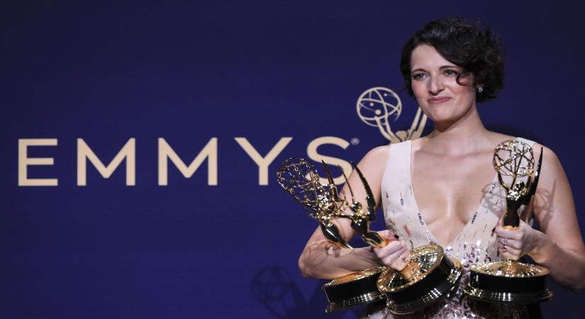 LOS ANGELES, Sept. 23, 2019 (Xinhua) -- Actress Phoebe Waller-Bridge poses with the awards for outstanding lead actress in a comedy series, outstanding comedy series and outstanding writing for a comedy series for "Fleabag" during the 71st Primetime Emmy Awards in Los Angeles, the United States, Sept. 22, 2019. (Xinhua/Li Ying/IANS)