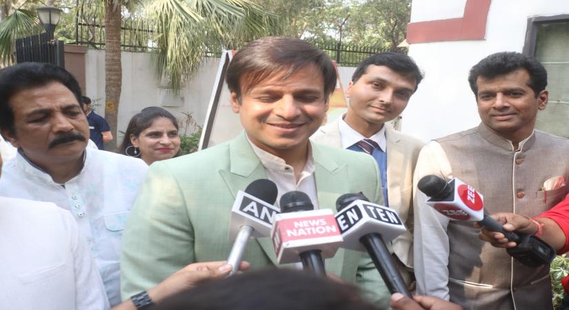 New Delhi: Actor Vivek Oberoi talks to the media persons at the screening of his upcoming film "PM Narendra Modi" in New Delhi, on June 5, 2019. (Photo: IANS)
