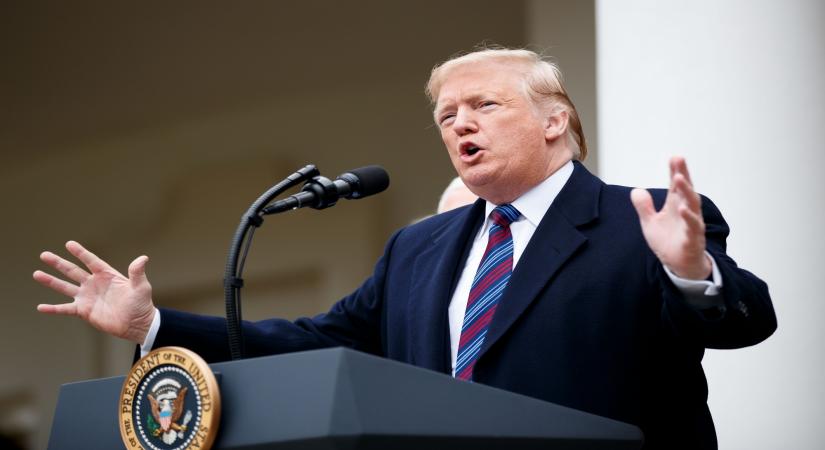 WASHINGTON, Jan. 4, 2019 (Xinhua) -- U.S. President Donald Trump speaks during a press conference at the White House Rose Garden in Washington D.C., the United States, on Jan. 4, 2019. Trump said Friday that he's prepared for a partial government shutdown to last for months or years, after his meeting with Congressional leaders yielded no deal on funding for a U.S.-Mexico border wall.  (Xinhua/Ting Shen/IANS)