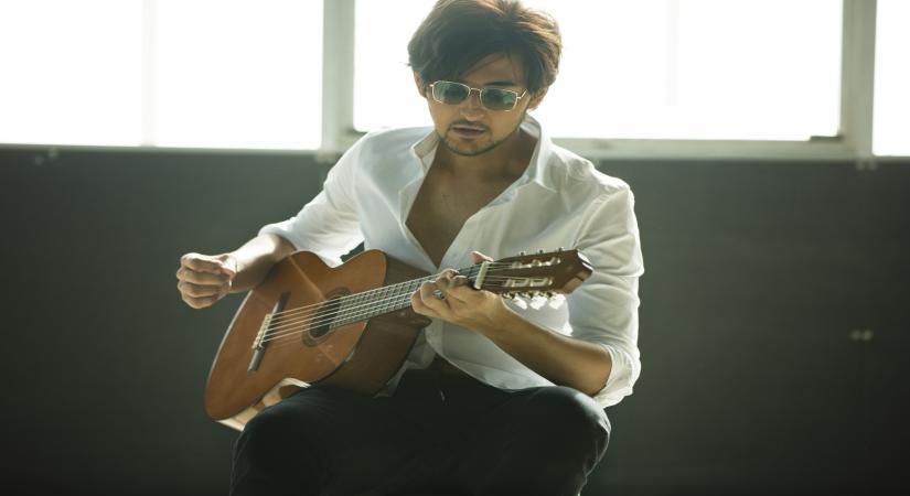 Singer Darshan Raval has released the audio of his new song "Tu mileya", which he has dedicated to his growing fans.