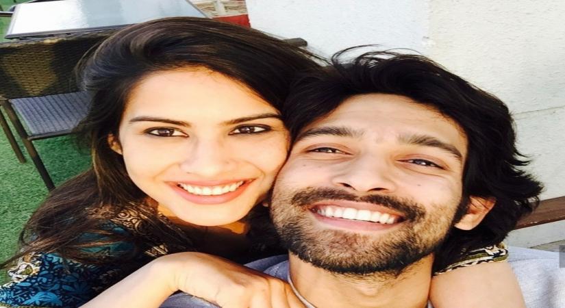 Actor Vikrant Massey got engaged to his long time girlfriend Sheetal Thakur in a private roka ceremony. "I think I would like to speak about this at the right time, but yes we had a very small private function. I would talk about marriage and everything at the right time," Vikrant was quoted as a saying in an interview with Koimoi, confirming the news of his engagement.
