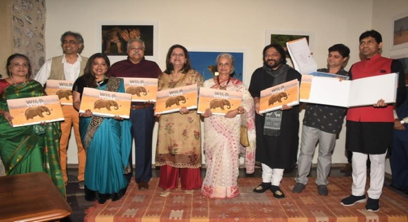 Big B pens foreword for Roopkumar Rathod's photo book