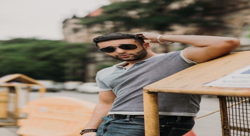 Popular Punjabi singer Harbhajan Mann's son Avkash Mann has released his second English single titled "Dreams".