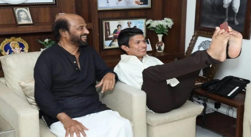 Superstar Rajinikanth recently met Kerala based differently-abled artist Pranav in Chennai.