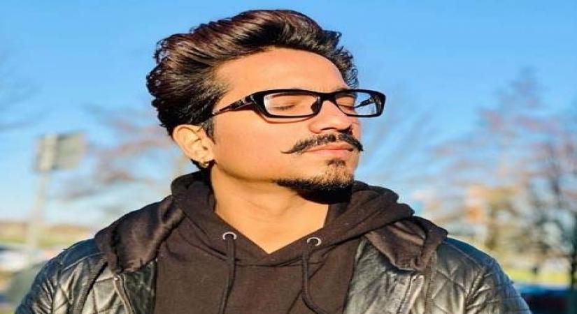 Writer Haarsh Limbachiyaa turns lyricist with the title track of filmmaker Mohit SuriÃ¢ÂÂs upcoming romantic action thriller "Malang". It all started in 2017 with the show "Nach Baliye" that had Haarsh and his wife, comedian Bharti Singh, as contestants.