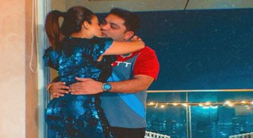 Actress and "Bigg Boss 12" contestant Nehaa Pendse , who is soon going get hitched with her fiance Shardul Bayas,  looked more loved-up than ever on New Year's eve as she shared a passionate kiss with him. Nehha on Tuesday took to Instagram and posted a picture in which she is seen kissing Shardul.