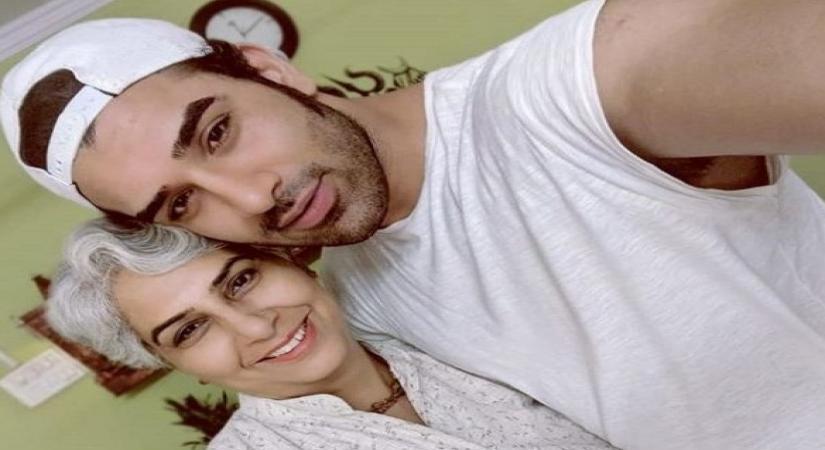 "Chipta Chipta nahi... 36 aayengi, 36 jayengi teri wali teri mummy layegi" -- was Paras Chhabra's mother Ruby Chhabra's catty reply to her son's growing fondness towards co-contestant Mahira Sharma. In a latest promo clip, Ruby is seen warning Paras: "Chipta Chipta nahi... 36 aayengi, 36 jayengi teri wali teri mummy layegi".