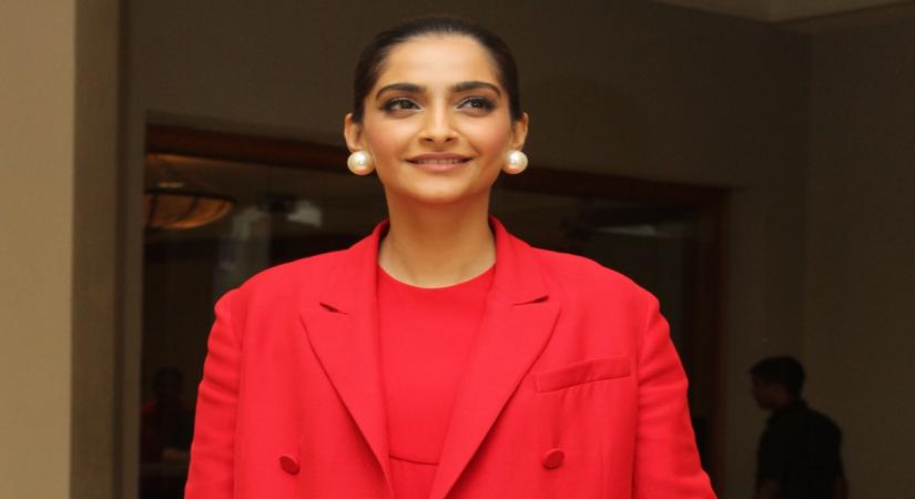 Sonam has 'scariest experience' with Uber driver in London