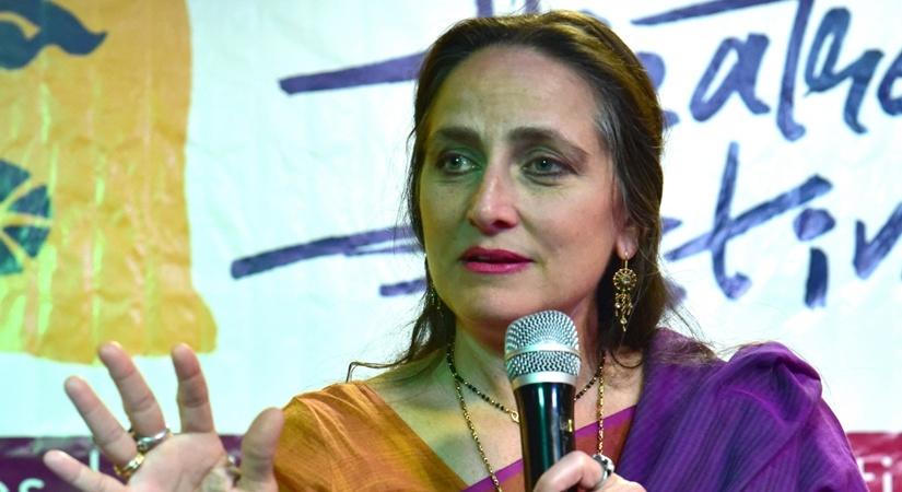 Theatre artist Sanjana Kapoor addresses at Bikaner Theatre Festival, in Bikaner. (Photo: IANS)