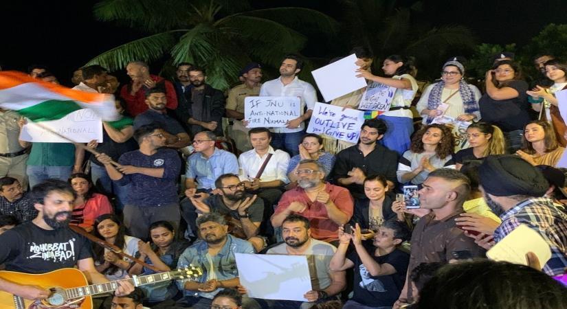 Mumbai: Actors Tapsee Pannu, Zoya Akhtar, Dia Mirza, Gauhar Khan, Anubhav Sinha, Vishal Bhardwaj, Anurag Kashyap, Rahul Bose and many others gathered Mumbai's Carter Road, Bandra against the attacks on the students and teachers of Delhi's Jawaharlal Nehru University (JNU) inside the campus on Sunday; on Jan 6, 2020. (Photo: IANS)