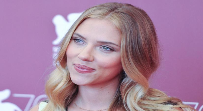 Los Angeles, Feb 6 (IANS) Hollywood star Scarlett Johansson says working with children is easy because they are receptive, playful and soulful,