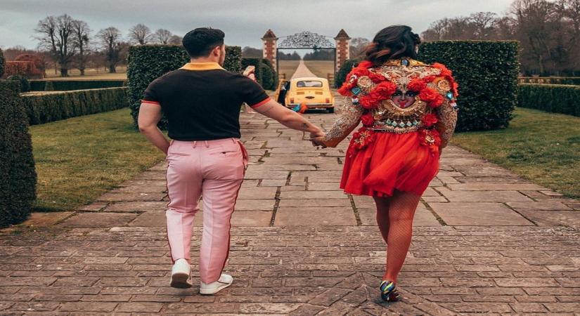 Priyanka, Nick's unseen mushy pics from 'Sucker' video.