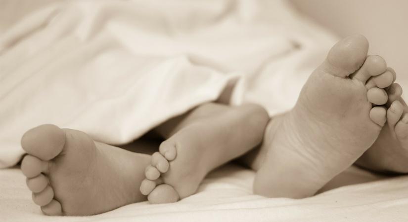 WHEN IS IT SAFE TO HAVE SEX WITHOUT PROTECTION?