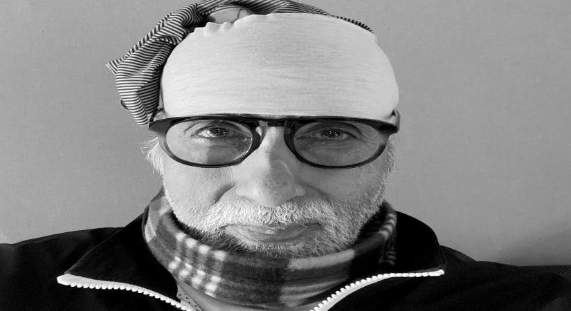 COVID-19: Big B cancels 'Sunday meet'  with fans.