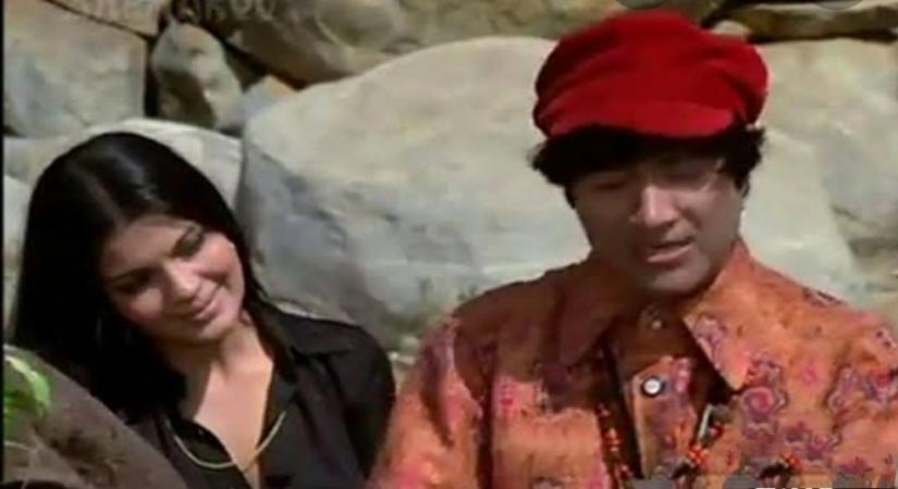 Zeenat Aman and Dev Anand.