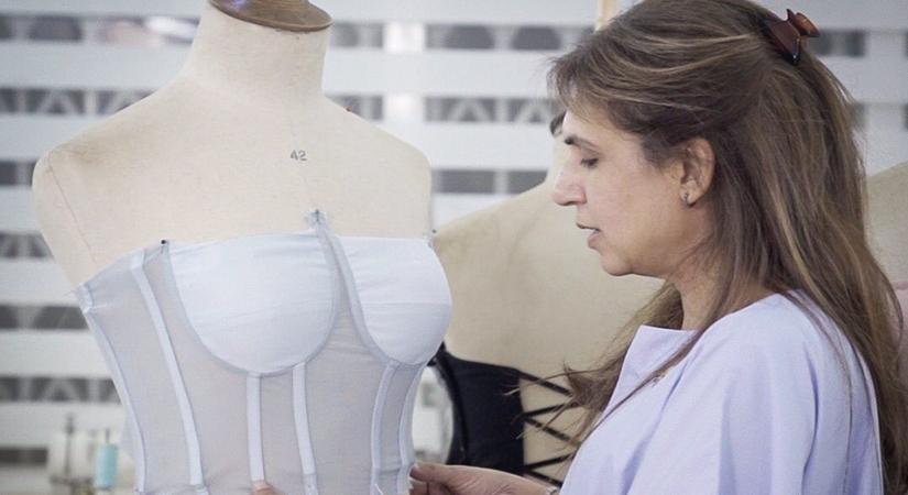 (Photo: monishajaising/Instagram)