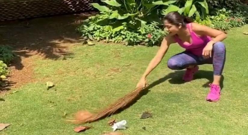 Shilpa Shetty cleaning garden.