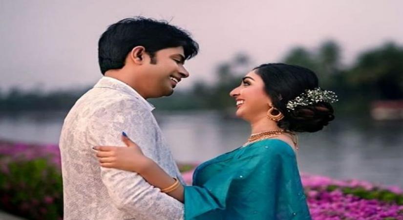 Southern star Utthara Unni postpones her wedding due to coronavirus.