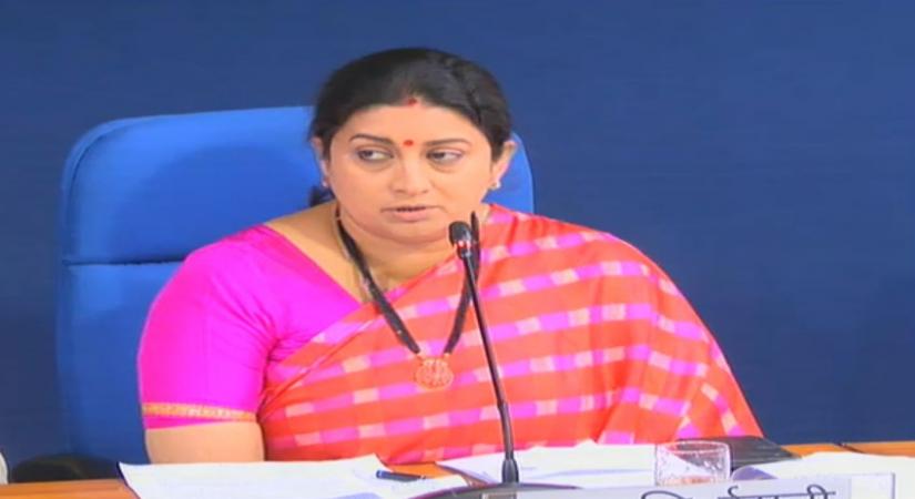As India is observes Janata Curfew on Sunday, Union Minister for the Ministry of Women and Child Development Smriti Irani encouraged netizens to participate in 'online antakshari' to fight boredom amid coronavirus lockdown.(File Photo: IANS)
