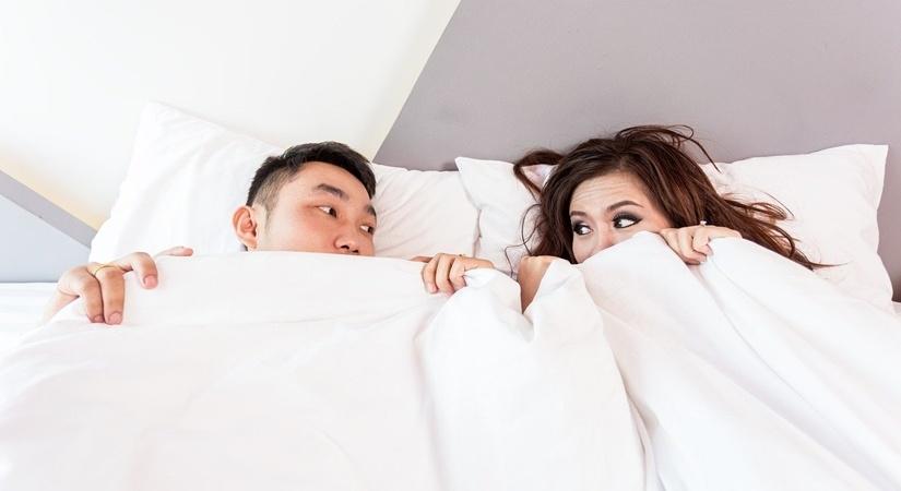 Women initiate rough sex nearly as often as men: Study
