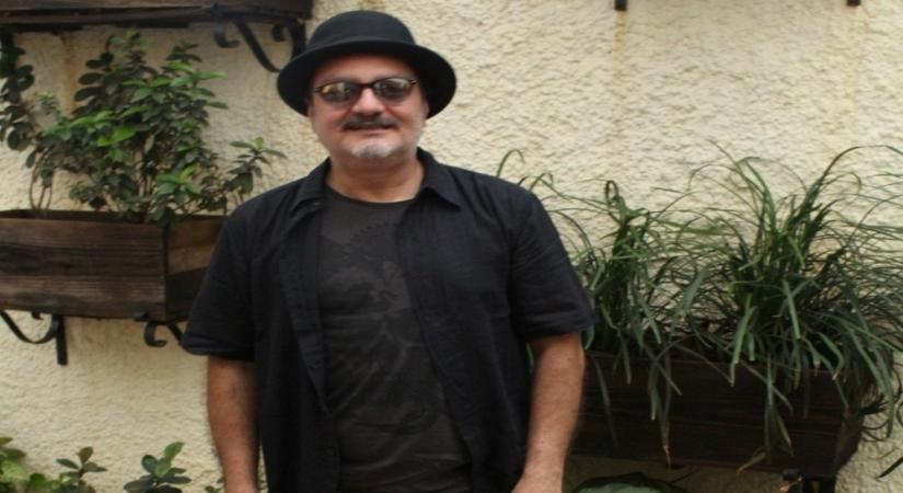 Vinay Pathak.