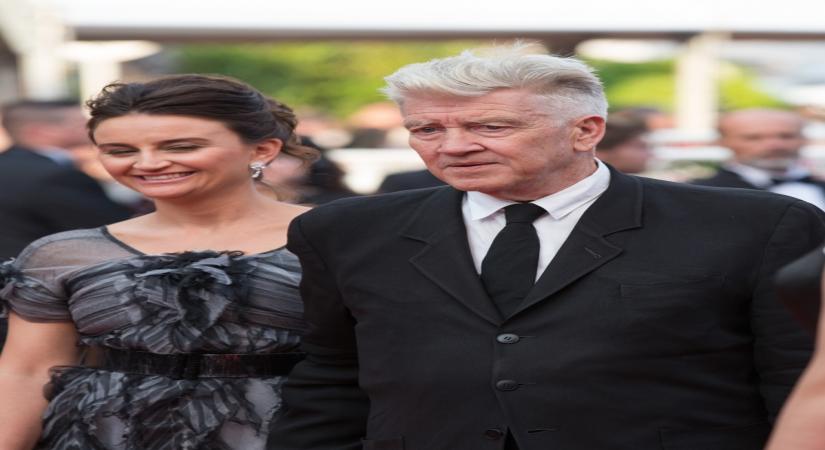 Los Angeles, April 22 (IANS) Filmmaker David Lynch will not be heading to the theatres to watch director Denis Villeneuve's "Dune" adaptation because his own attempt in 1984 was a "failure".	 (Xinhua/Xu Jinquan/IANS) (yy)