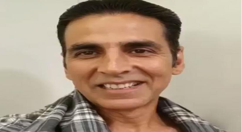 Mumbai, April 6 (IANS) Akshay Kumar, Ayushmann Khurrana, Tiger Shroff, Kartik Aaryan, Ananya Panday, Kriti Sanon, RajkummarRao and Taapsee Pannu are among a slew of Bollywood celebrities who feature in a new song, "Muskurayega India", which aims to boost people's spirits in the fight against the novel coronavirus.