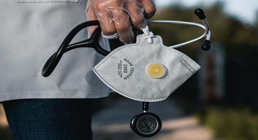 Survey reveals people fear COVID treatment cost