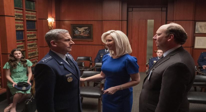 Lisa Kudrow joins Steve Carell in web series 'Space Force'.