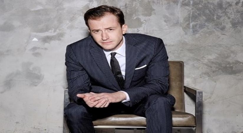 Joe Mazzello.