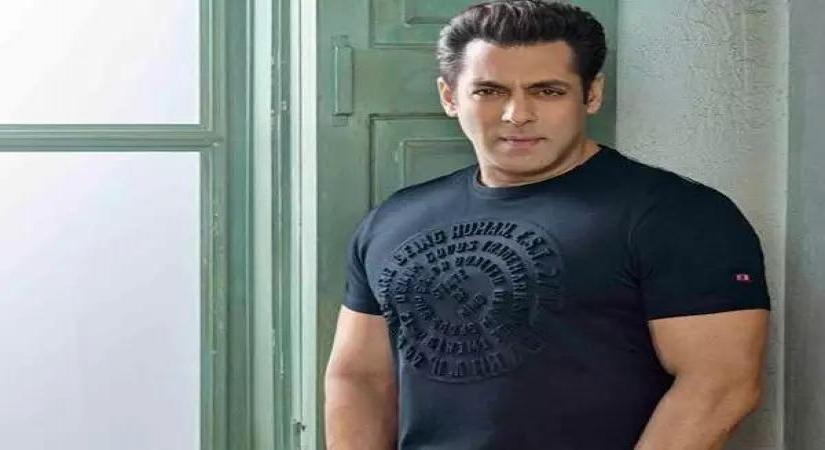 Mumbai, May 9 (IANS) Bollywood superstar Salman Khan has shot an entire song at his Panvel farmhouse with Jacqueline Fernandez during the ongoing lockdown.