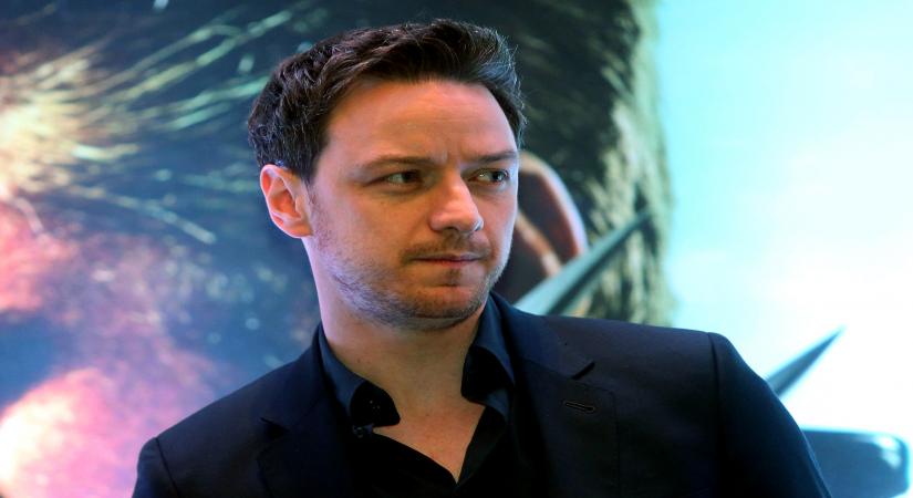 London, May 14 (IANS) Actor James McAvoy is part of star-studded cast of the first-ever audio adaptation of the graphic novel series, "The Sandman", written by Neil Gaiman and published by DC.