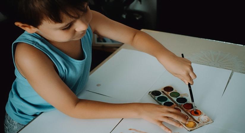 Chance to have your design printed on AE tees