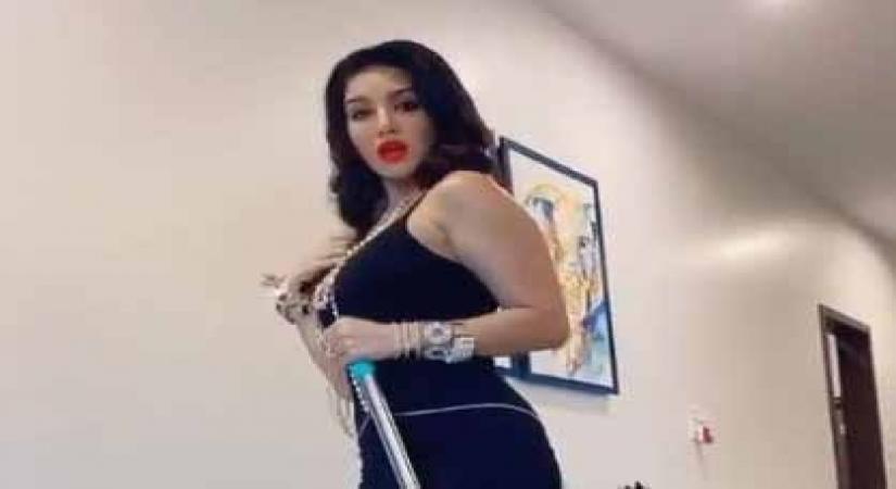Lockdown diaries: Sunny Leone 'forced' to mop the floor .