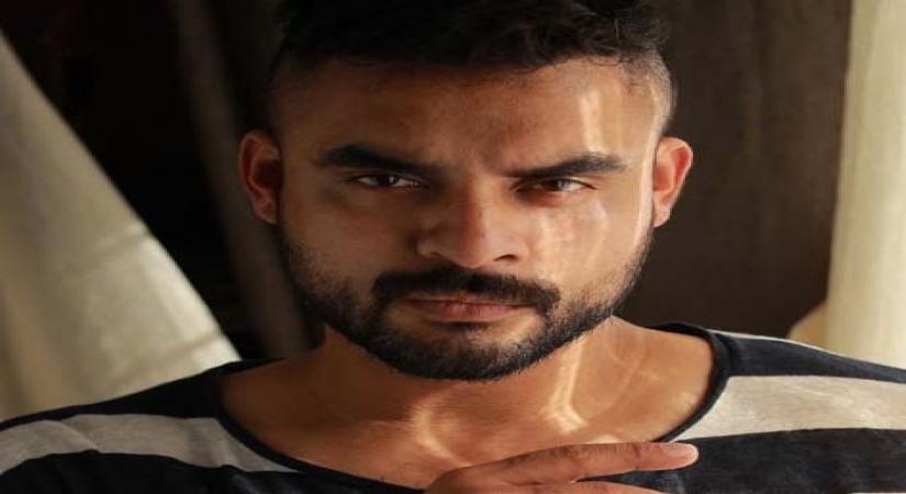 Tovino Thomas digs up archives to post 'newer stuff'.
