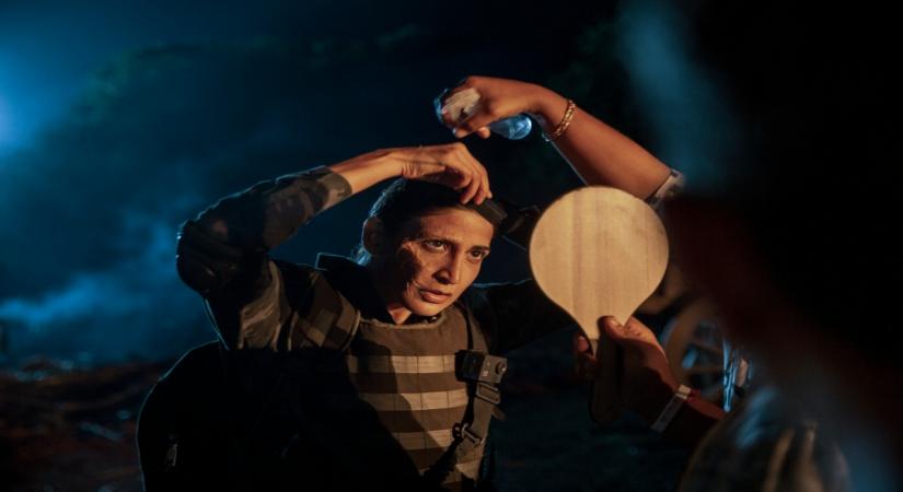 It was not easy for actress Aahana Kumra to get ready for her role in the recently released web show "Betaal". She almost took 2 hours everyday to wear prosthetics before getting into her character's look.
