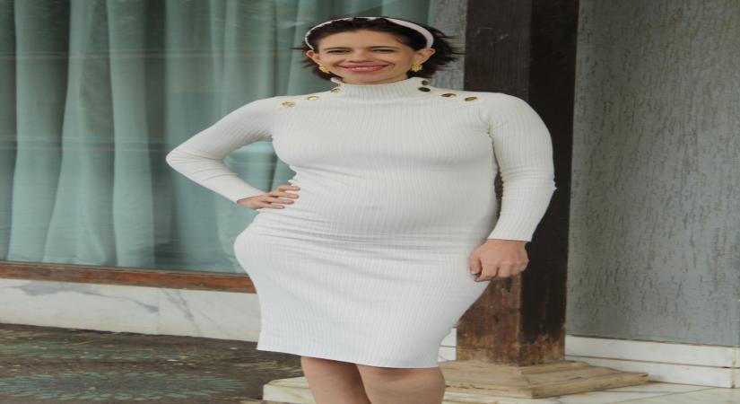Mumbai, June 24 (IANS) Actress Kalki Koechlin has called her beau Guy Hersberg her "favourite feminist".