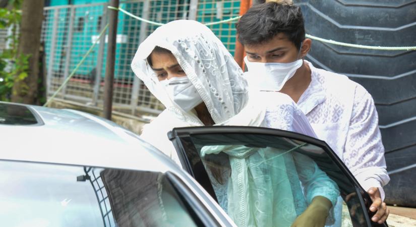 Sushant Singh Rajput case: Rhea Chakraborty's statement recorded