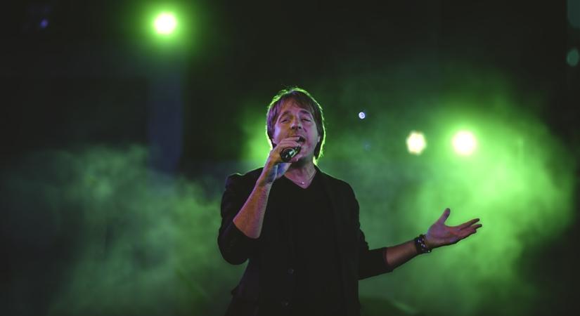 Grammy Nominee Lonnie Park