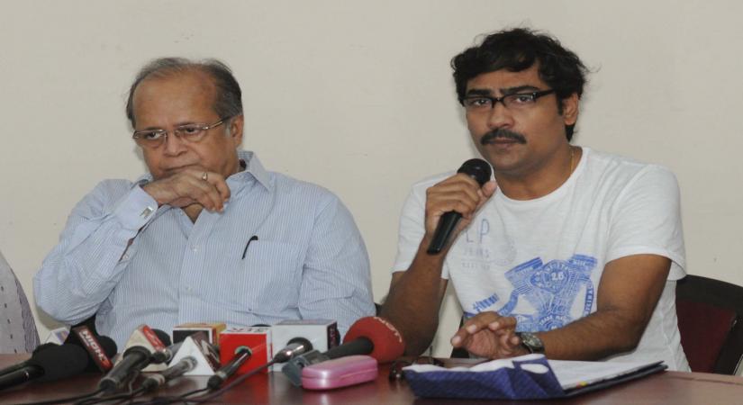 Kaushik Sen (R). (Photo: IANS)