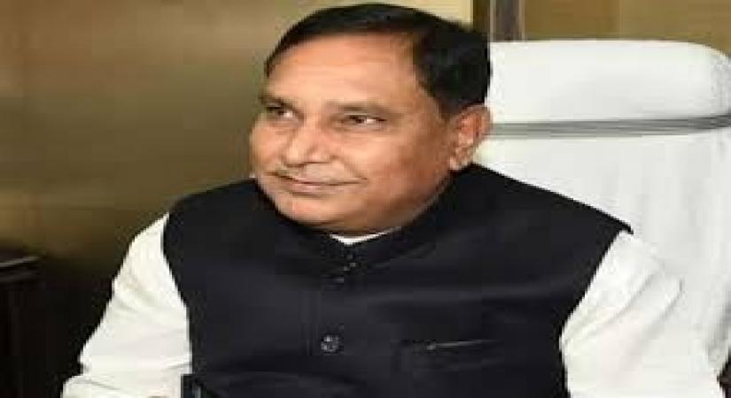 Maheshwar Hazari.